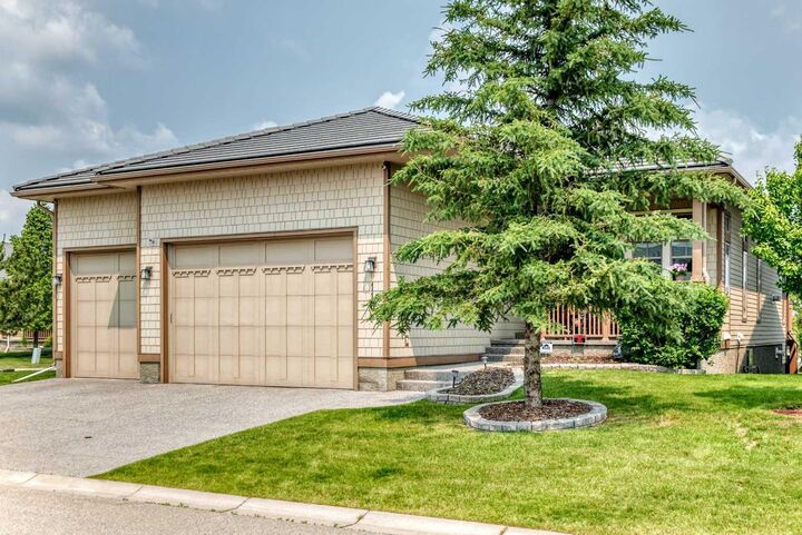 116 Bridle Estates Road SW — photo 1