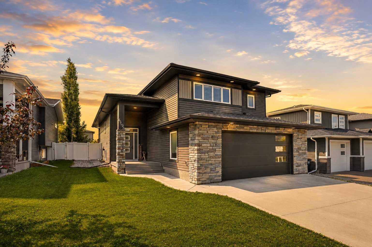 Property Photo:  4292 Ryders Ridge Boulevard  AB T4S 0M5 