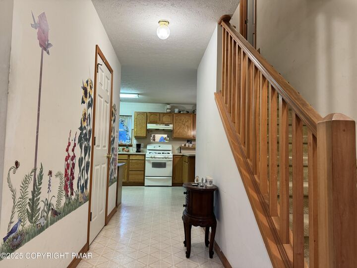 Property Photo:  1145 Chickadee Drive  PA 18346 