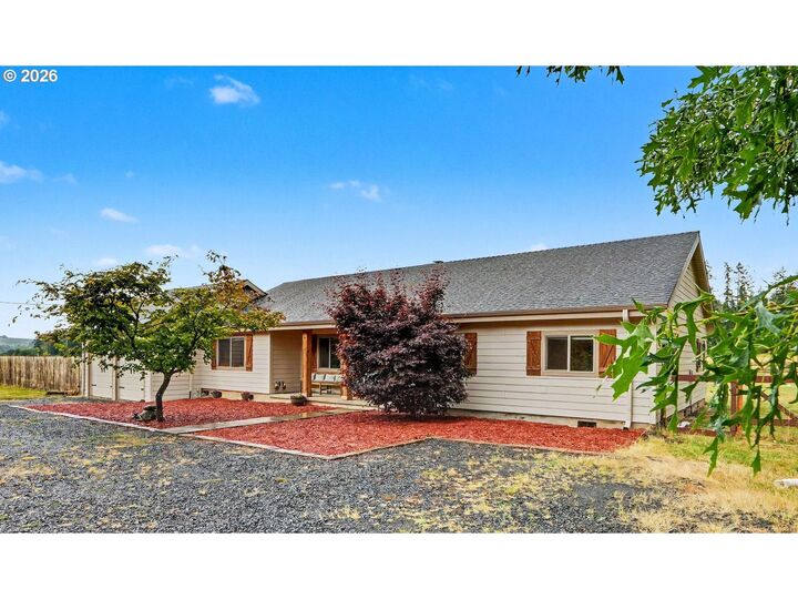 Property Photo: 43417 Thomas Creek Dr OR 97374