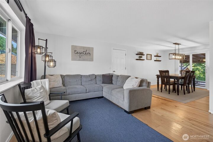 Property Photo:  5986  Sunshine Drive  WA 98248 