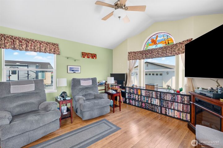 Property Photo: 17693 Rd 5 NW 61 WA 98848
