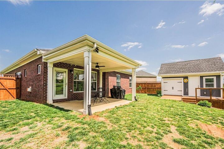 Property Photo:  9252 Woodgate Circle  KY 42122 