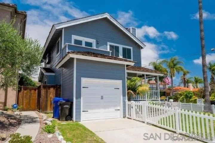 Property Photo: 1470 Evergreen CA 92106