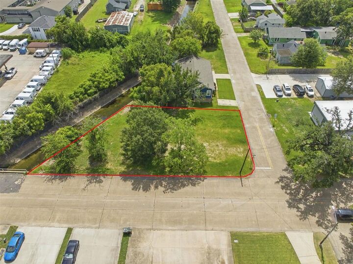 Property Photo:  601 8th Street  LA 70601 
