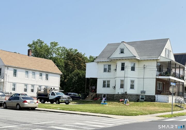 Property Photo:  57 Garfield Avenue  CT 06320 