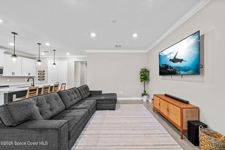 Property Photo: 492 Veridian Circle NW FL 32907