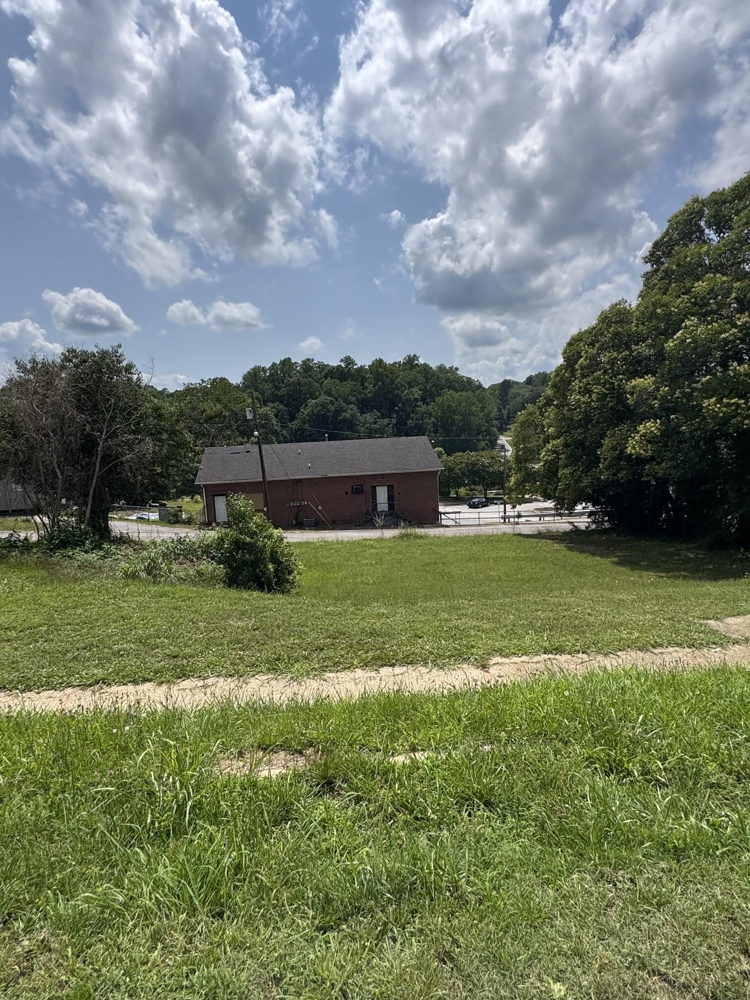 Property Photo:  120 Fleming Avenue ***  SC 29372 