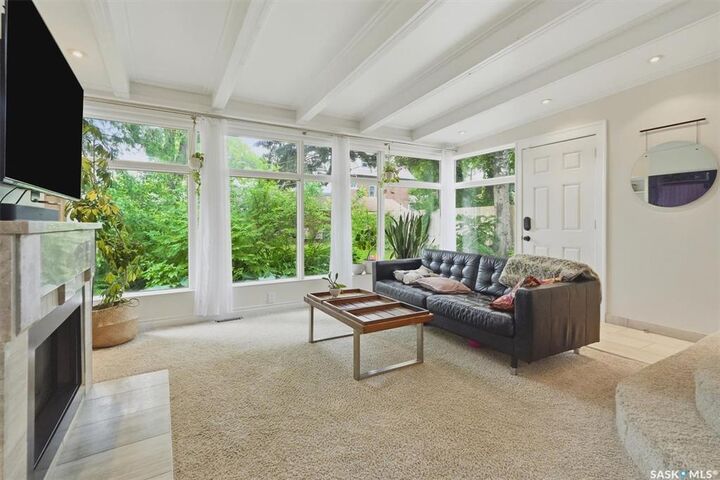 Property Photo:  713 Melrose Avenue  SK S7N 0Y6 