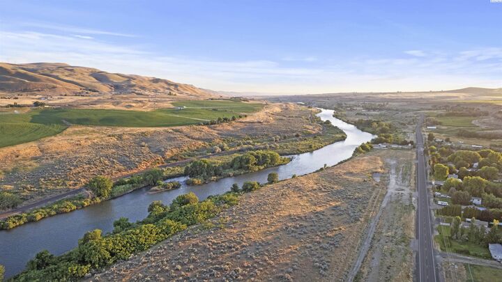 Property Photo:  18779 W Old Inland Empire Hwy Lot 4  WA 99320 