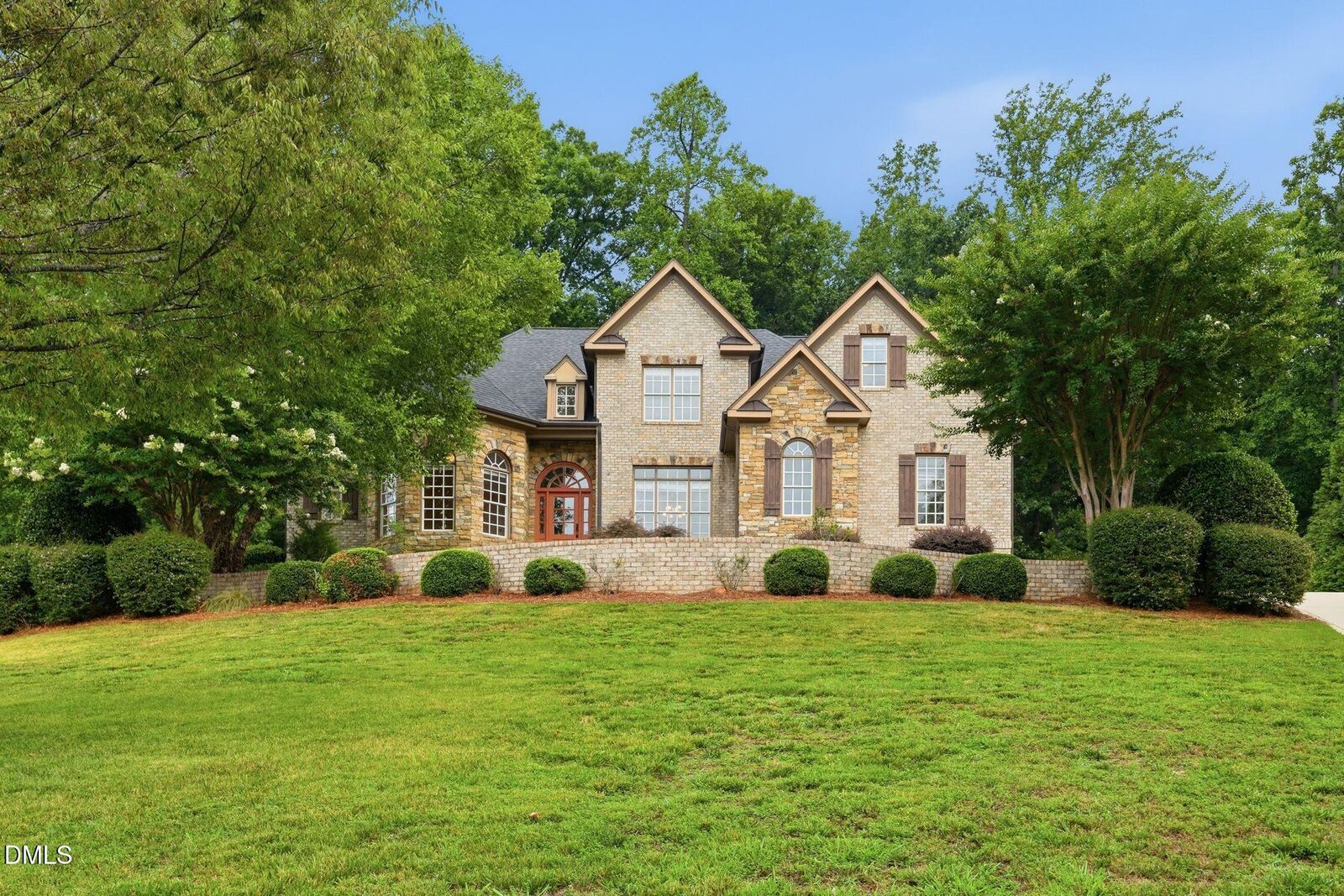 Property Photo: 57 Bridgewater Court NC 27517