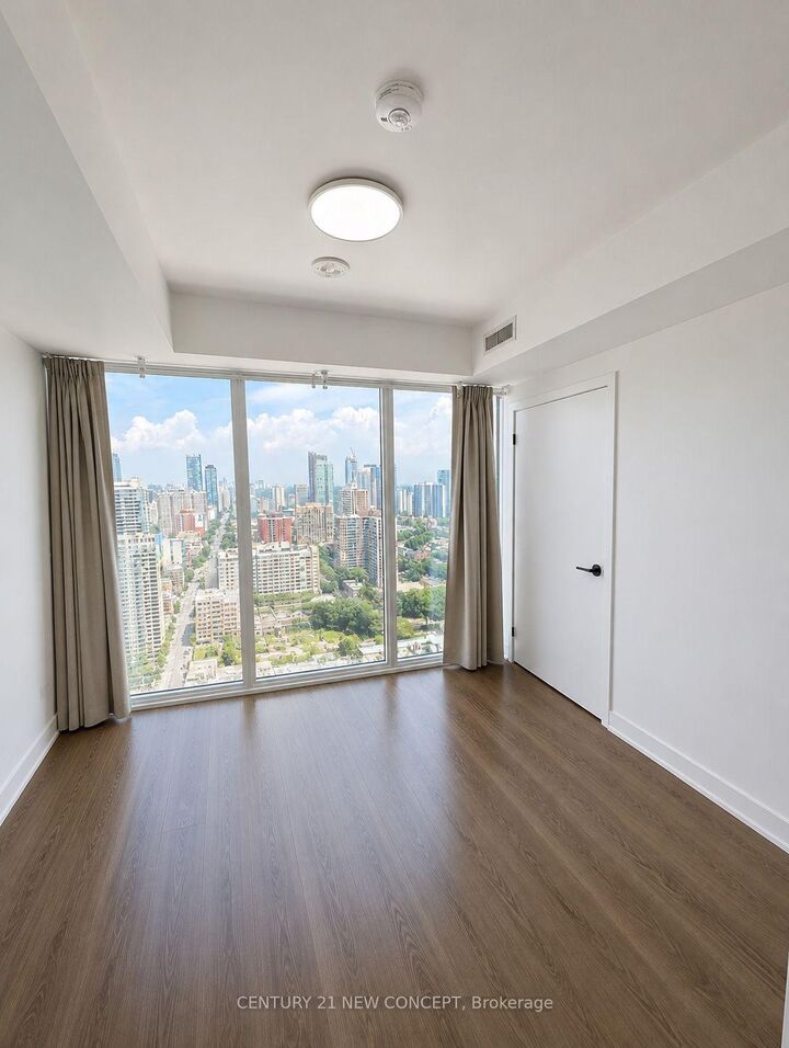 Photo de la propriété: 319 Jarvis Street 3708 ON M5B 0C8
