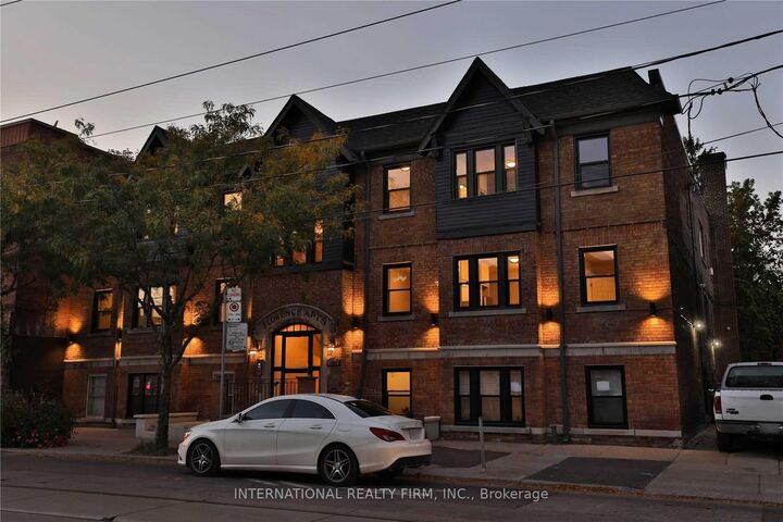 Property Photo:  1094 College Street 7  ON M6H 1B3 