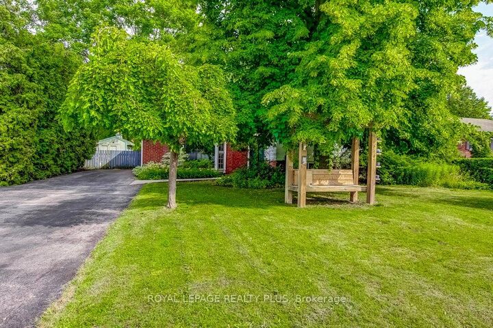 Property Photo:  5322 Windermere Drive  ON L7L 3M1 