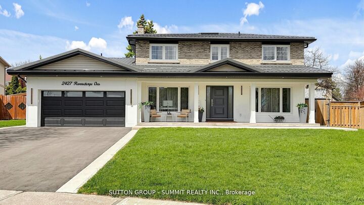 Property Photo:  2427 Ravensthorpe Crescent  ON L5C 2Y4 