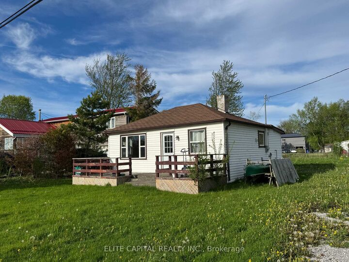 Property Photo: 9 Lambrook Drive ON L0E 1N0