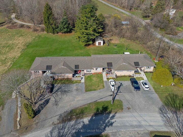 128 Haskins Point Road — photo 1