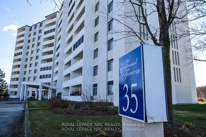Property Photo: 35 Towering Heights Boulevard 1107 ON L2T 3G8