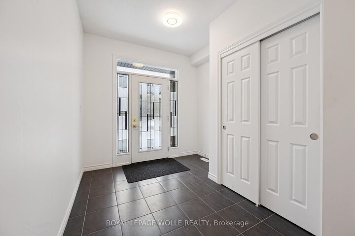 Property Photo:  308 Freure Drive  ON N1S 0C1 