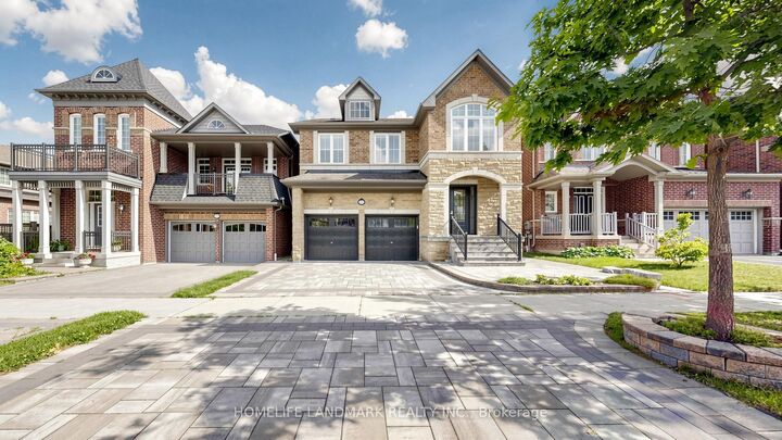 81 Prince Of Wales Drive — photo 1