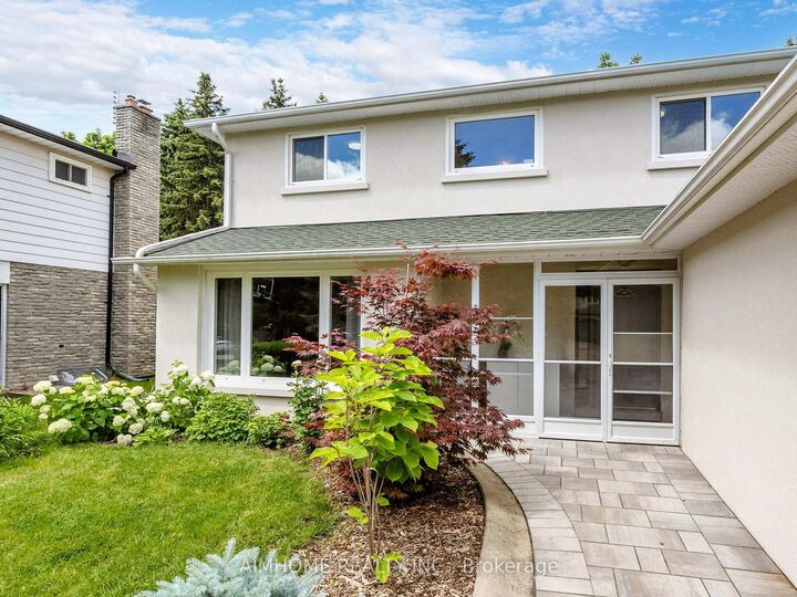 Property Photo: 36 Liebeck Crescent ON L3R 1Y5