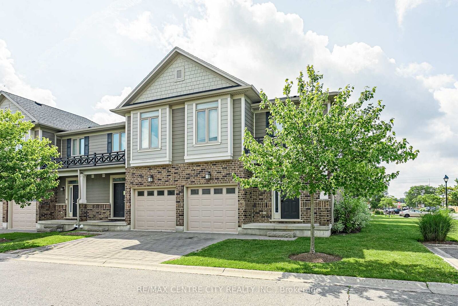 Property Photo:  112 North Centre Road 89  ON N5X 3G9 