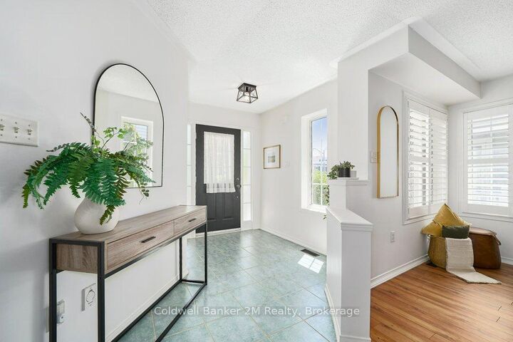 Property Photo:  1150 Oakhill Avenue  ON L1K 2P1 