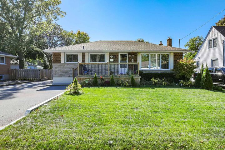 Property Photo: 6528 Stamford Green Drive ON L2J 1T8