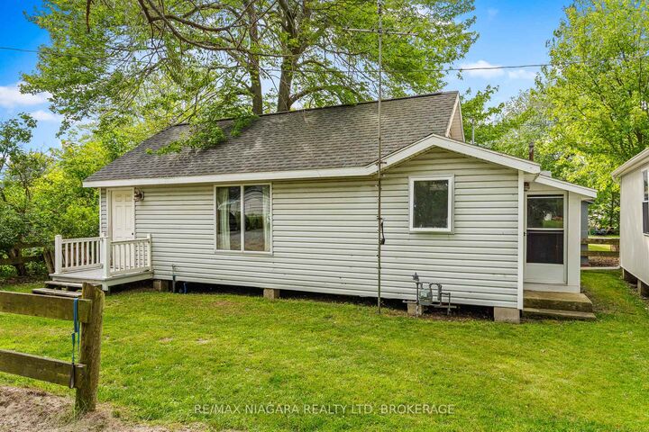Property Photo: 12213 Lakeshore Road ON L0S 1V0