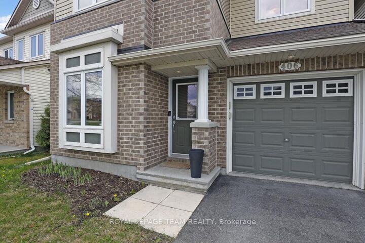 Property Photo:  406 Pillett Street  ON K2J 5S3 