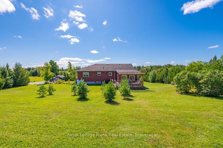406 Lakehurst Circle Road — photo 1