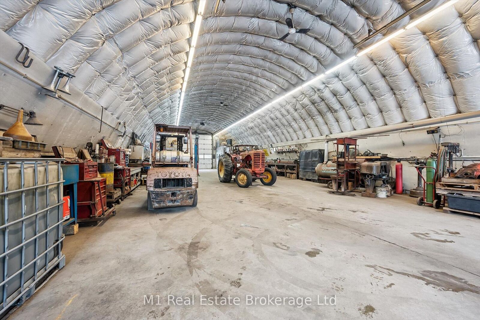Property Photo: 667 Sawmill Road ON N2J 4G8