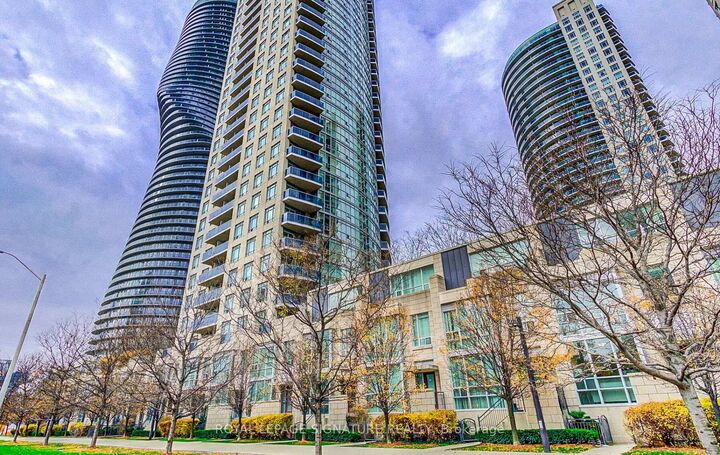 Property Photo: 90 Absolute Avenue 1301 ON L4Z 0A3