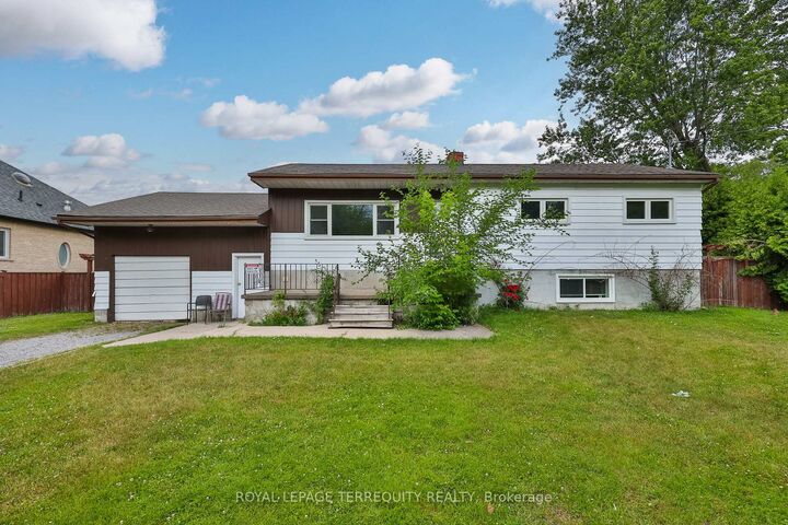 Property Photo: 254 Lakeland Crescent ON L4E 3A6