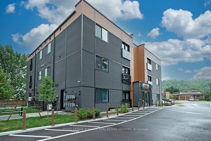 Property Photo: 259 King Street E 0C ON L8G 1L9