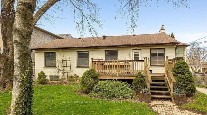 Property Photo: 155 York Mills Road ON M2L 1K6