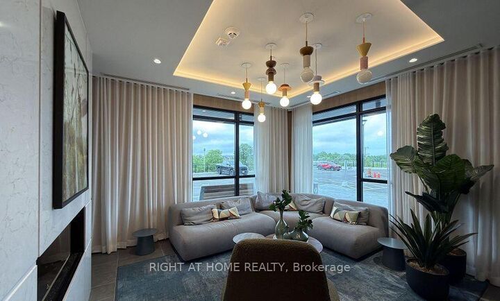 Photo de la propriété:  740 Whitlock Avenue 815  ON L9E 2B6 