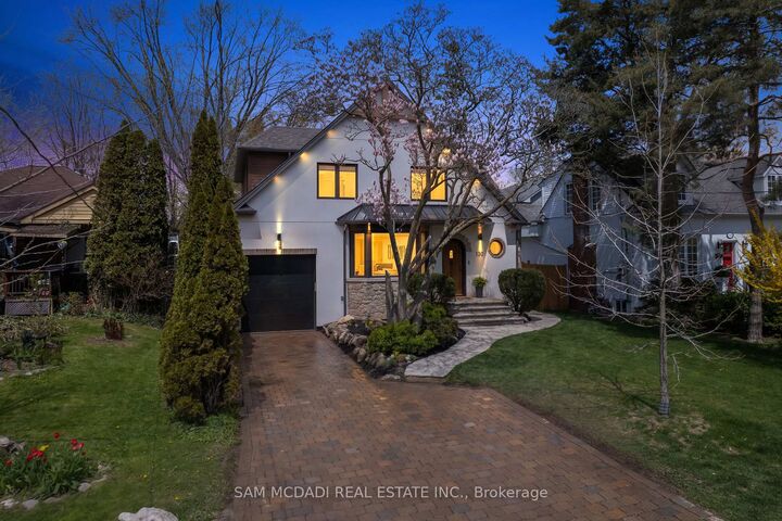 Property Photo: 130 Lake Promenade ON M8W 1A5