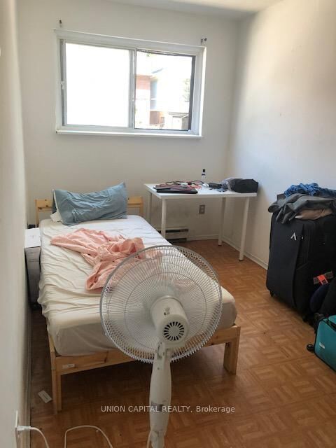 Photo de la propriété:  610 Gerrard Street E 1  ON M4M 1Y3 