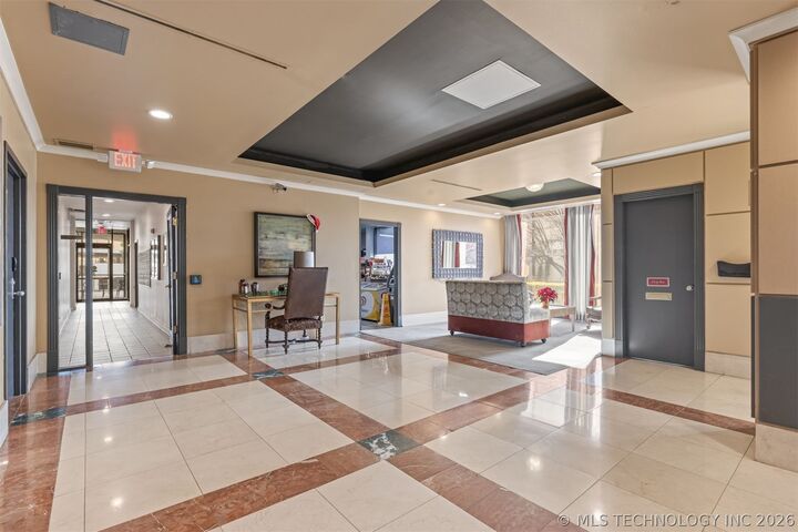 Property Photo:  450 W 7th Street 910  OK 74119 