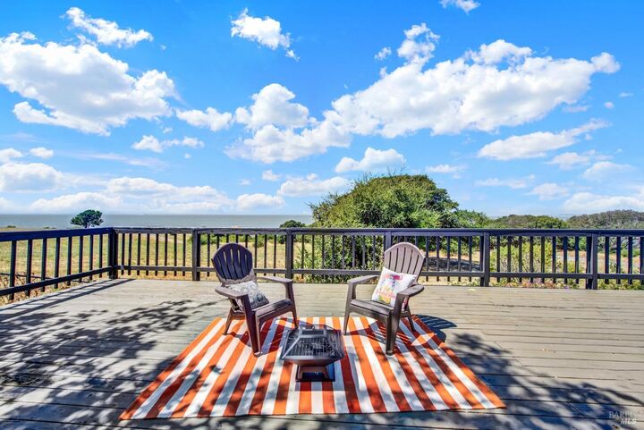 Property Photo: 59 Cypress Court CA 94806