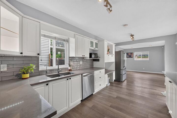 Property Photo: 2550 Raven Court BC V3E 2J2