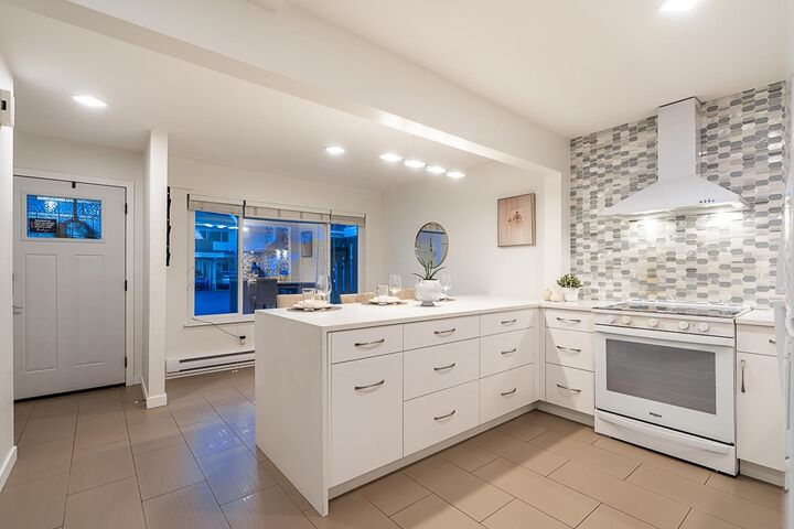 Property Photo: 3083 268 Street BC V4W 3C6
