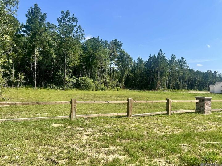 Property Photo:  19025 La Hwy 444  LA 70754 