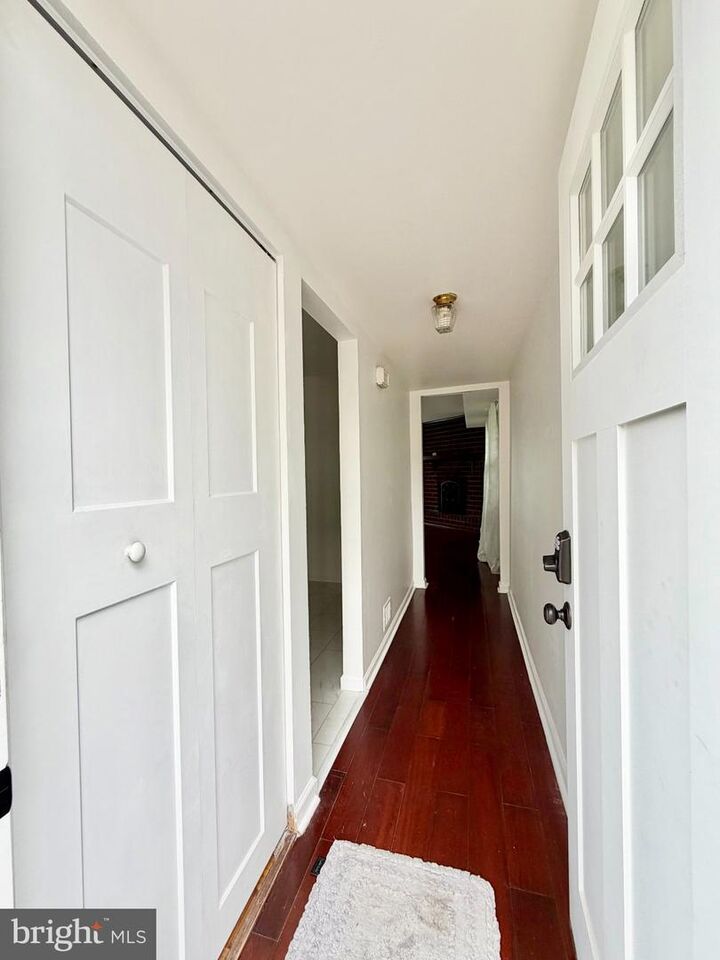 Property Photo:  422 Village Lane  PA 19464 