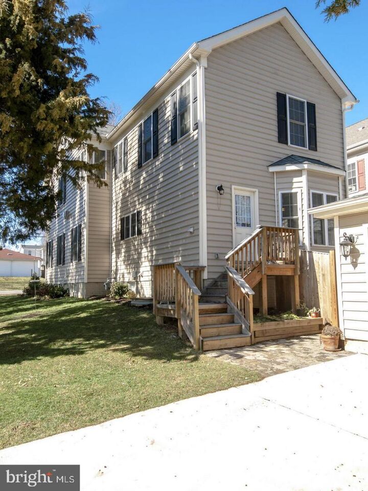 Property Photo: 10802 Second Street VA 22030