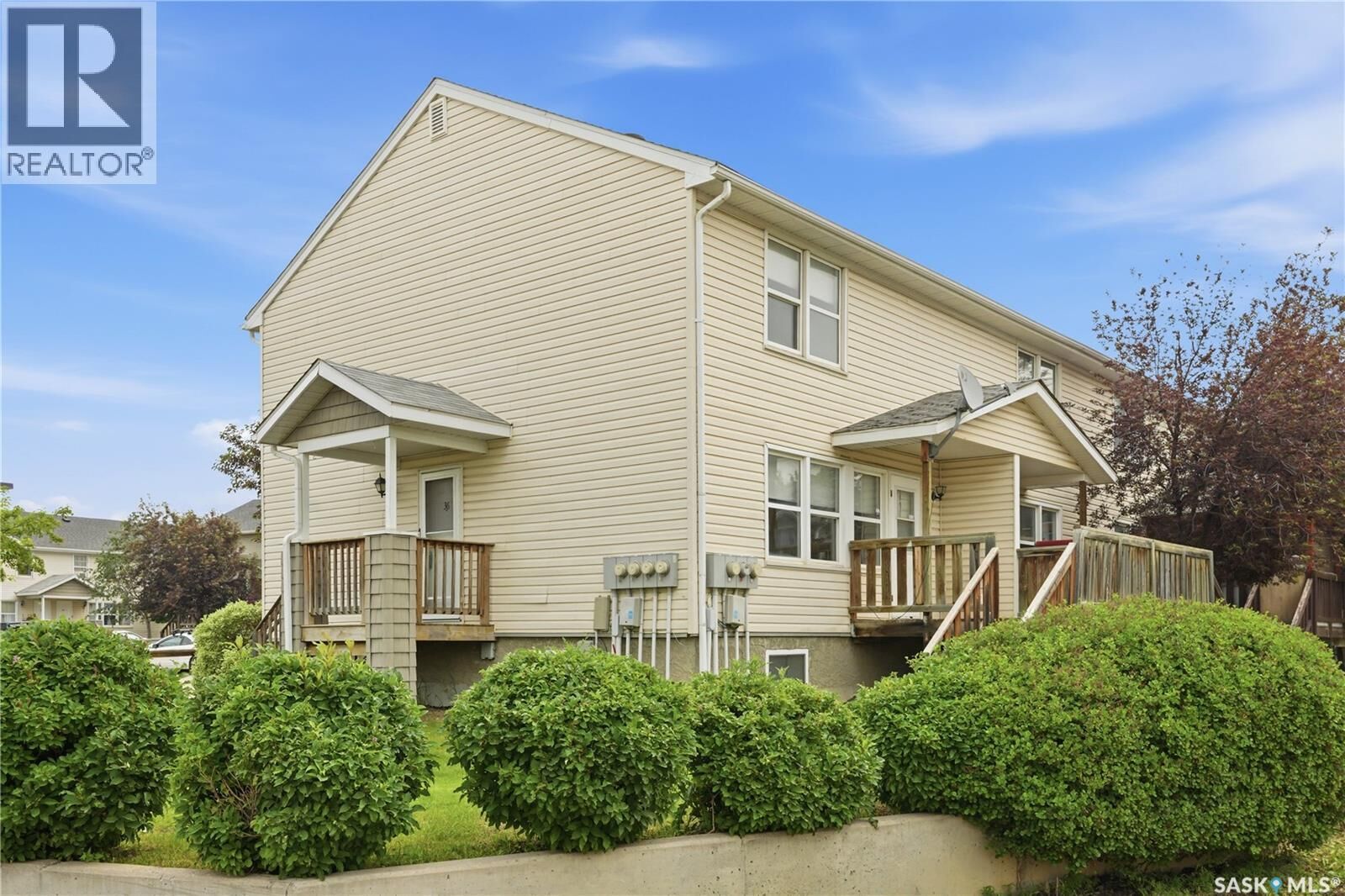 Property Photo:  36 210 Camponi Place  SK S7M 1J7 