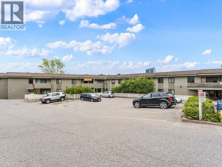 Property Photo: 1565 Noble Court 106 BC V1Y 8K8