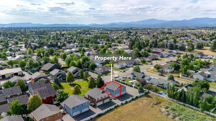 Property Photo:  1317 N Forsythia Cir  ID 83854 