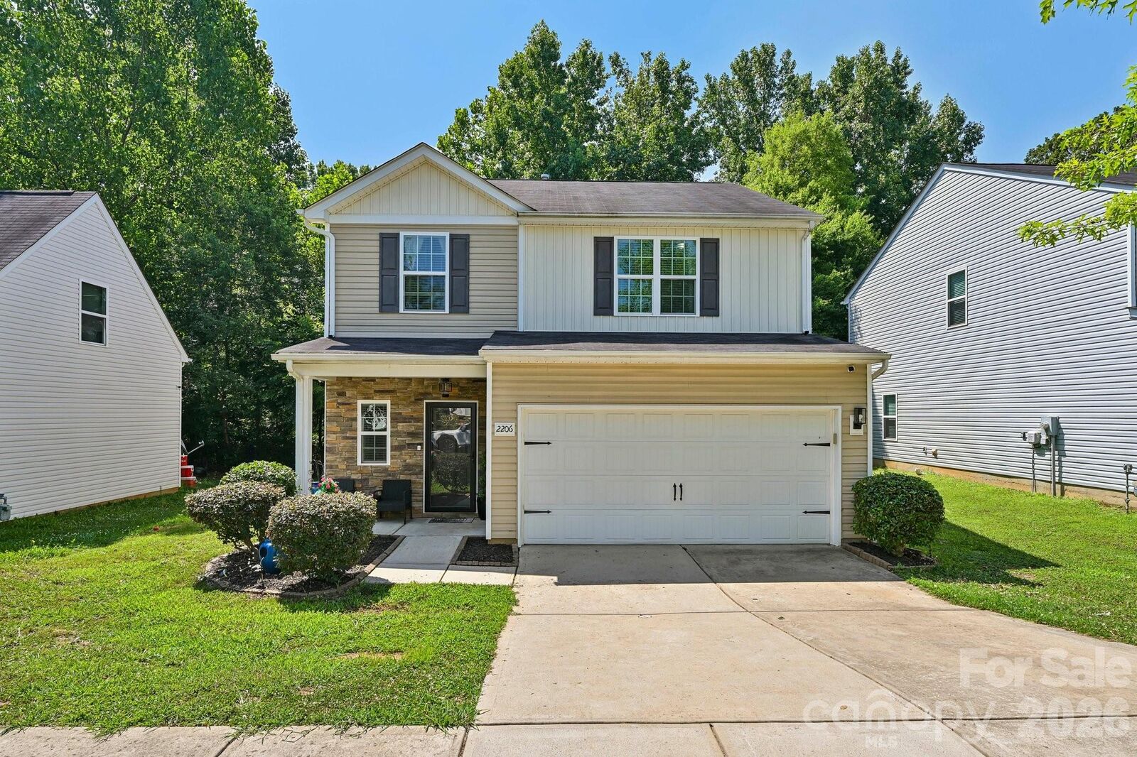 Property Photo: 2206 Turtle Point Road NC 28262